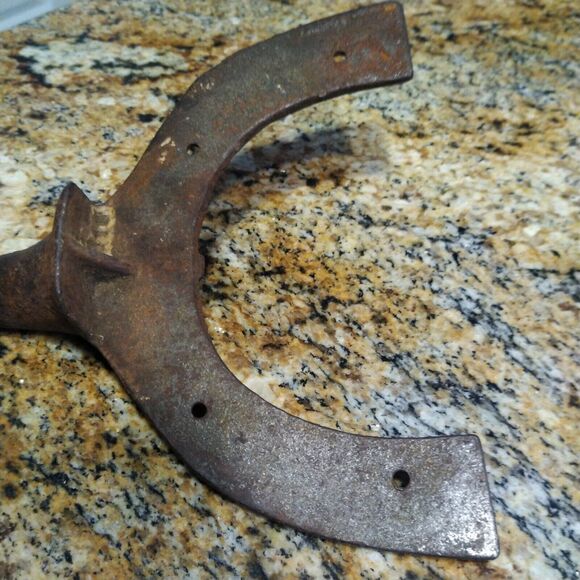 Vintage Rare Heavy Cast Iron Saddke Horn - Picture 10 of 10